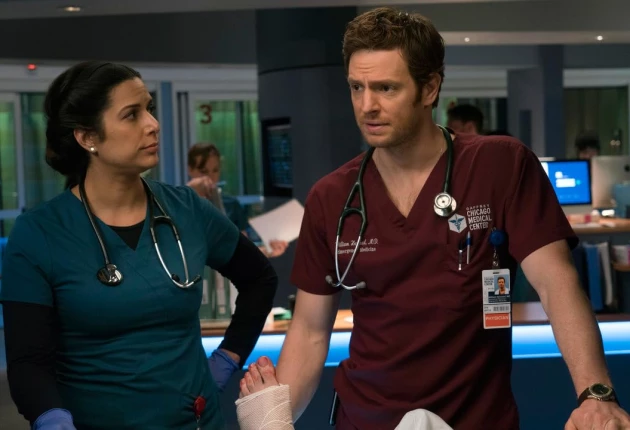 Изображение из сериала Медики Чикаго