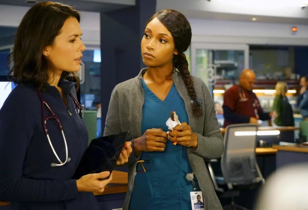 Изображение из сериала Медики Чикаго