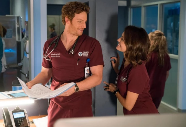 Изображение из сериала Медики Чикаго