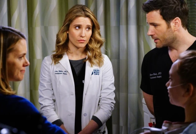 Изображение из сериала Медики Чикаго